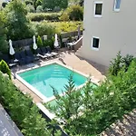 Rocky With Heated Pool & Free Bikes וילה זאטון
