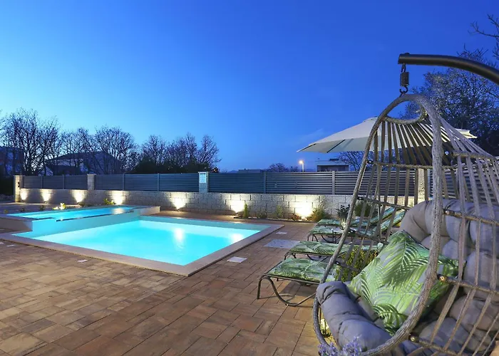 ヴィラ Rocky With Heated Pool & Free Bikes