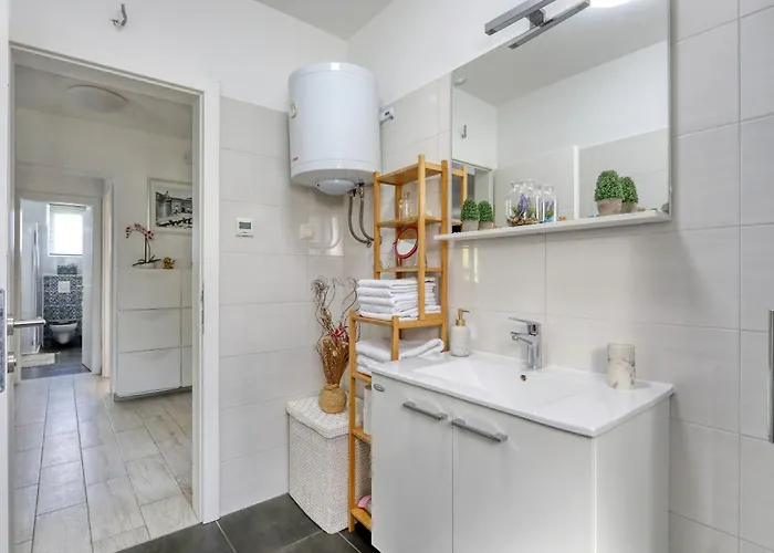 Rocky With Heated Pool & Free Bikes Вилла Затон