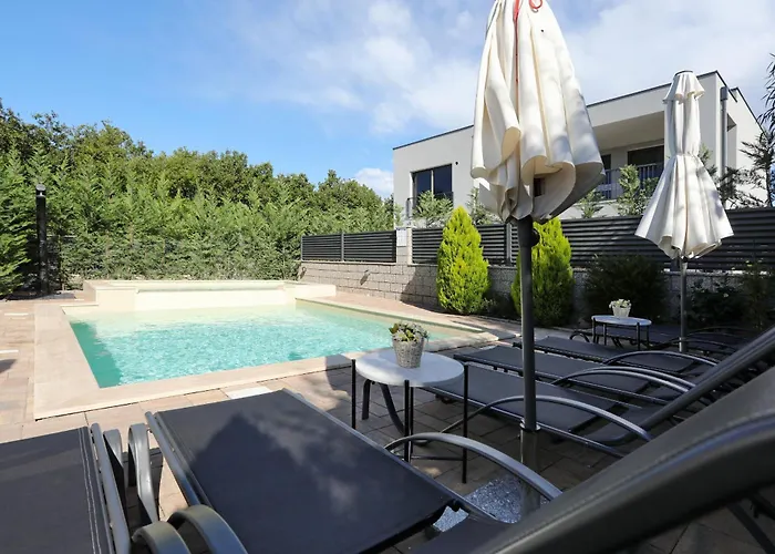 Вилла Rocky With Heated Pool & Free Bikes